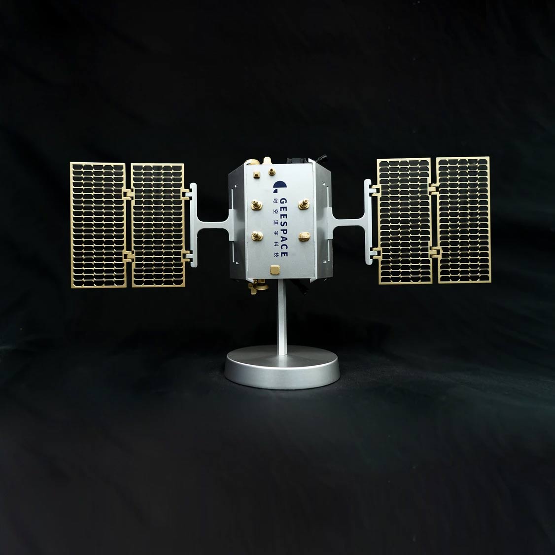 时空道宇星座 卫星模型1:10